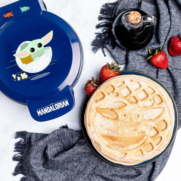 Grogu Waffle Maker